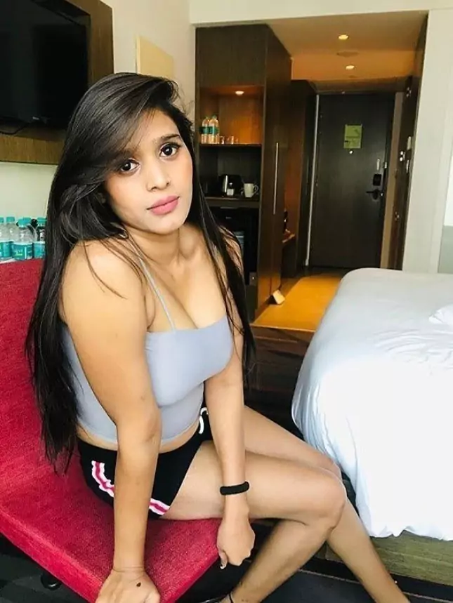 कॉल गर्ल्स सर्विस तोलिचौकी